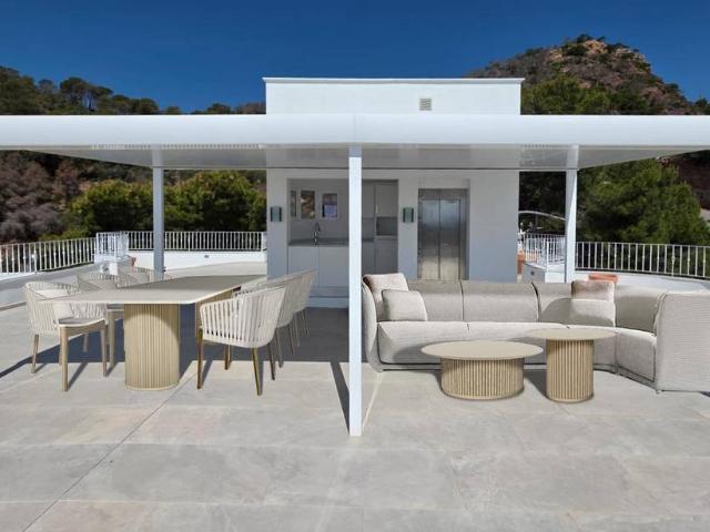 Casa chalet en Venta en Centro El Castillo