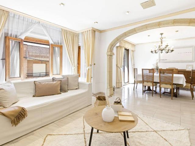 Casa chalet en Venta en Centro Histórico