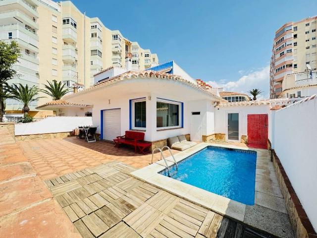 Casa chalet en Venta en Centro Internacional