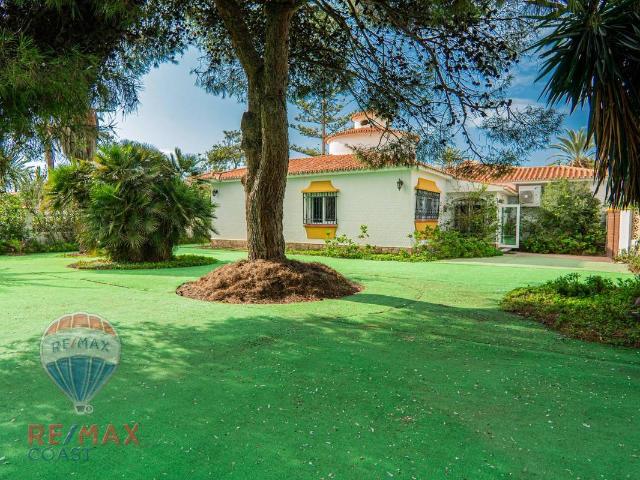 Casa chalet en Venta en Centro Internacional