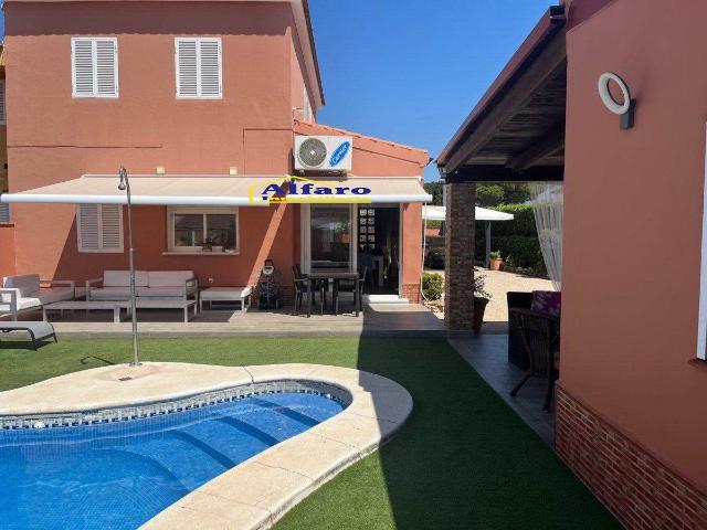 Casa chalet en Venta en Centro Torre de la Higuera