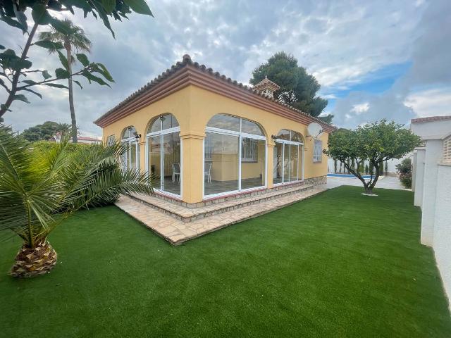 Casa chalet en Venta en Centre