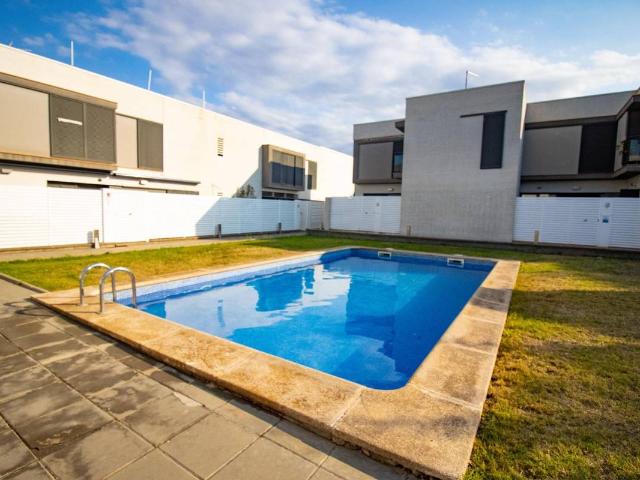 Casa chalet en Venta en Centre