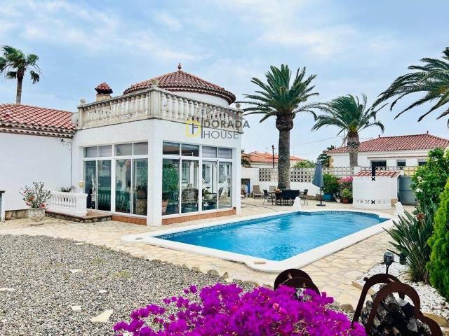 Casa chalet en Venta en Centre
