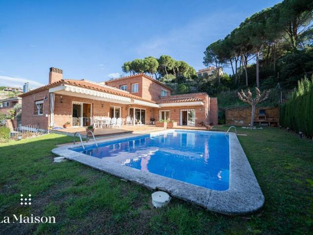 Casa chalet en Venta en Centre