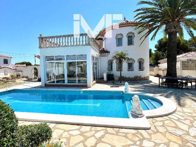 Casa chalet en Venta en Centre