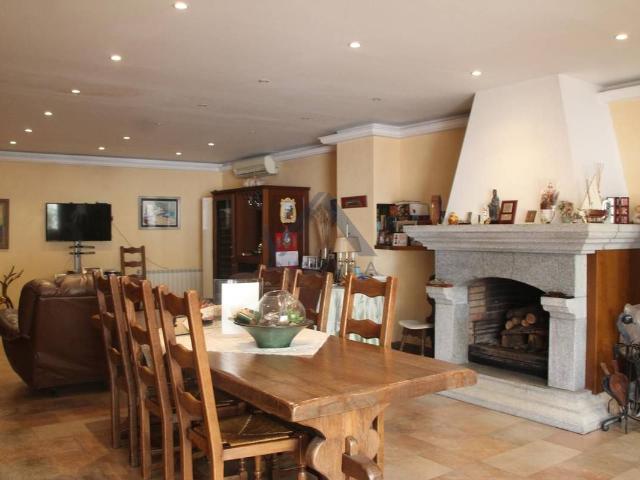 Casa chalet en Venta en Centre
