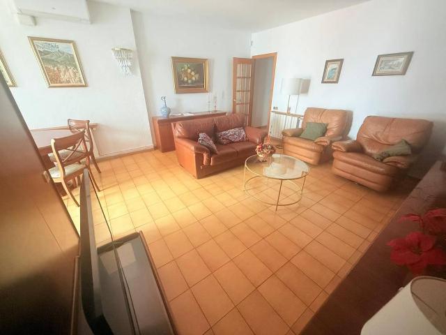 Casa chalet en Venta en Centre Can Nadal