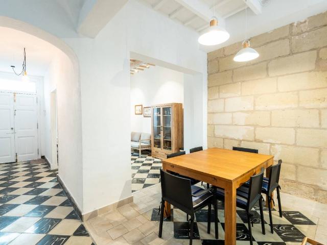 Casa chalet en Venta en Centre Històric