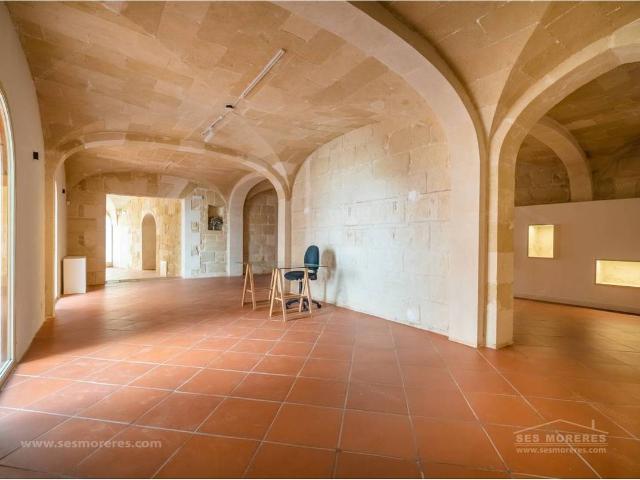 Casa chalet en Venta en Centre Històric