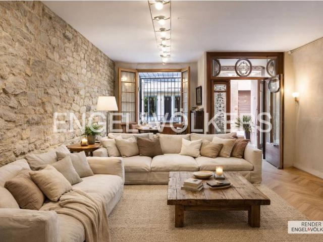 Casa chalet en Venta en Centre Nucli Antic