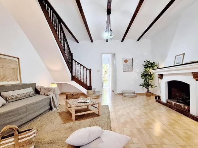 Casa chalet en Venta en Centre Nucli Antic