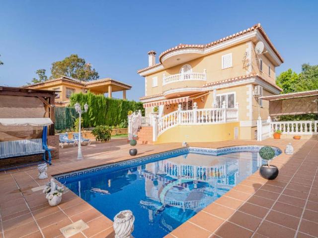 Casa chalet en Venta en Cenes de la Vega