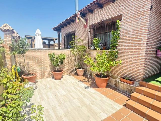 Casa chalet en Venta en Cedillo del Condado