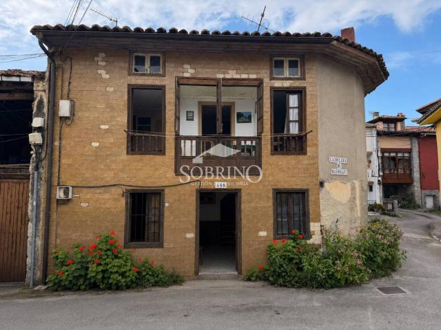 Casa chalet en Venta en Celorio Poó Parres