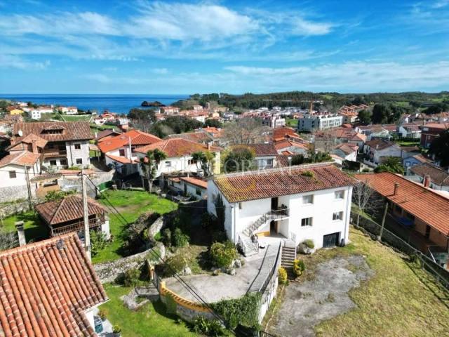 Casa chalet en Venta en Celorio Poó Parres