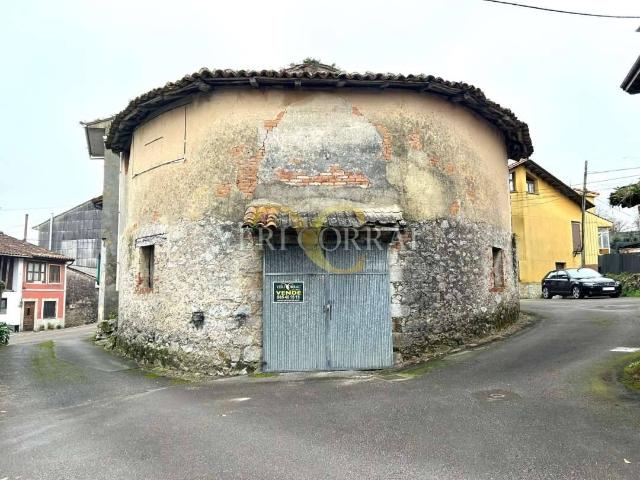 Casa chalet en Venta en Celorio Poó Parres