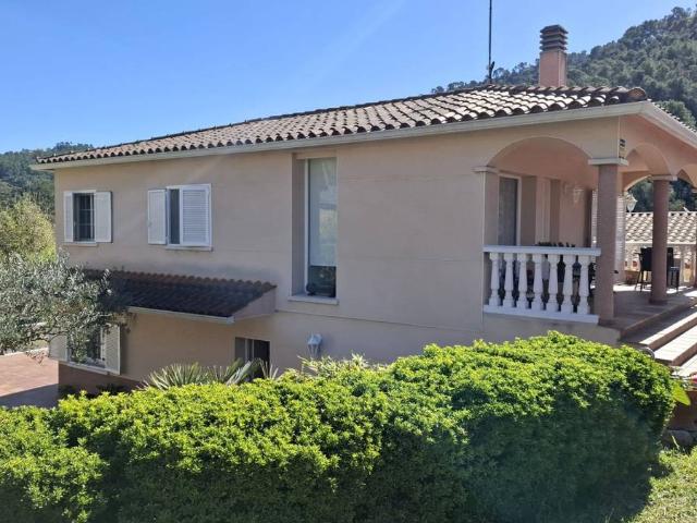 Casa chalet en Venta en Cervelló