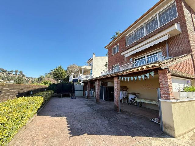 Casa chalet en Venta en Cervelló