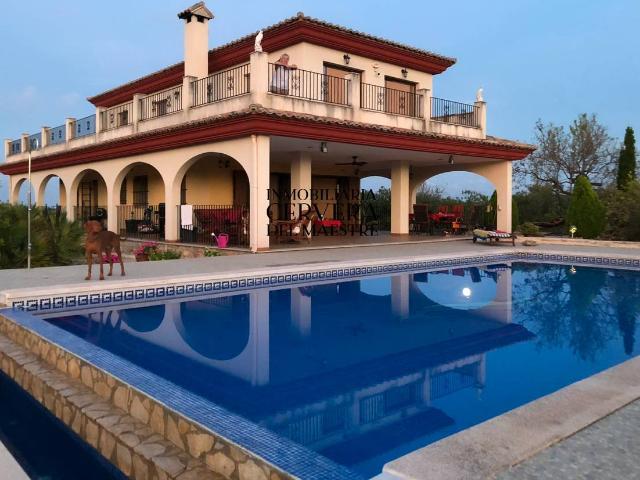 Casa chalet en Venta en Cervera del Maestre