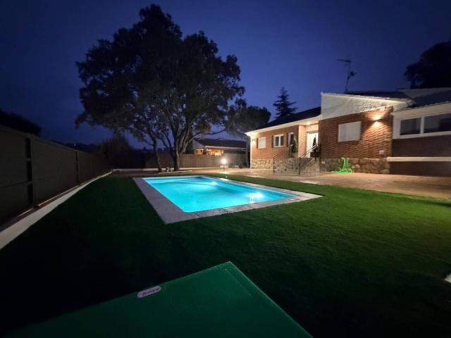 Casa chalet en Venta en Cerro Alarcón
