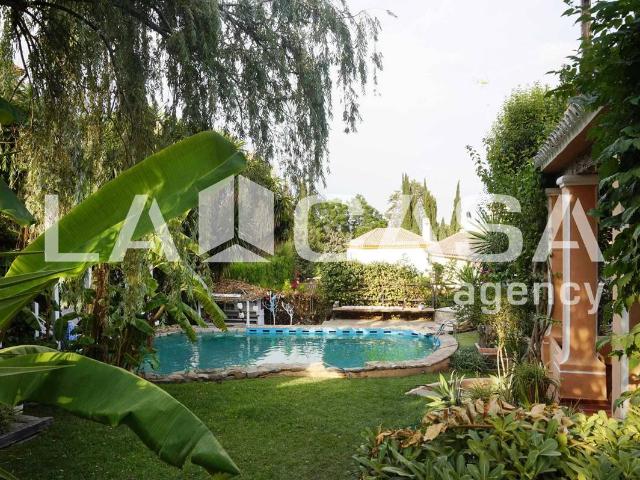 Casa chalet en Venta en Cerros de Montequinto