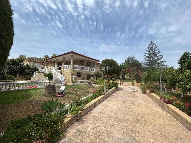 Casa chalet en Venta en Cerros de Montequinto