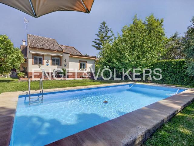 Casa chalet en Venta en Cerros de Montequinto