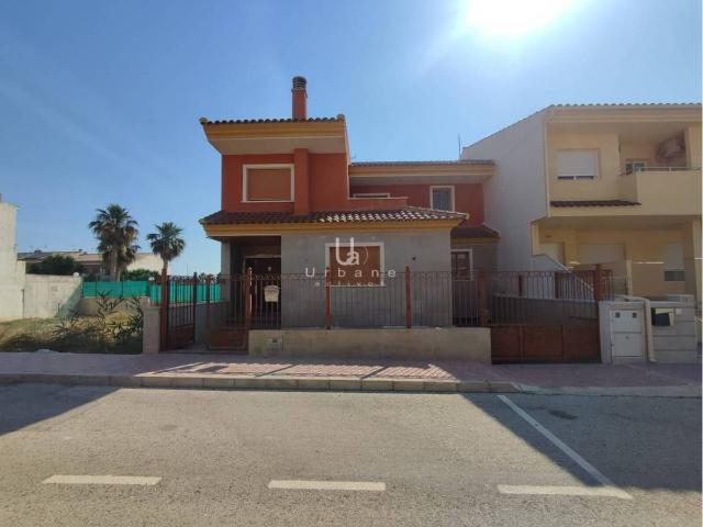 Casa chalet en Venta en Ceutí