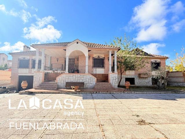Casa chalet en Venta en Chozas de Canales