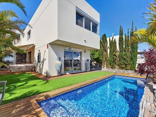 Casa chalet en Venta en Chayofa