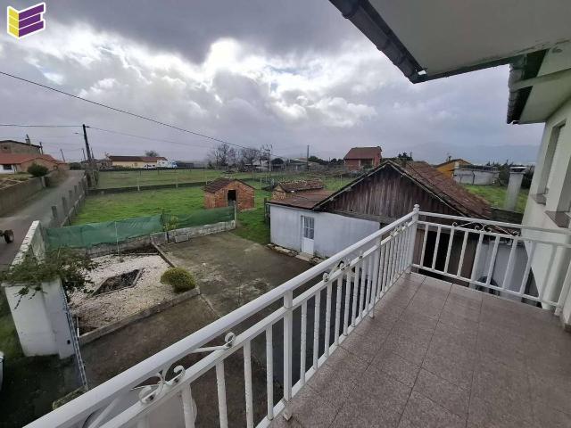 Casa chalet en Venta en Chantada
