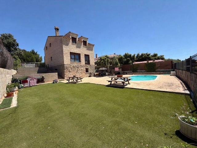Casa chalet en Venta en Chiloeches