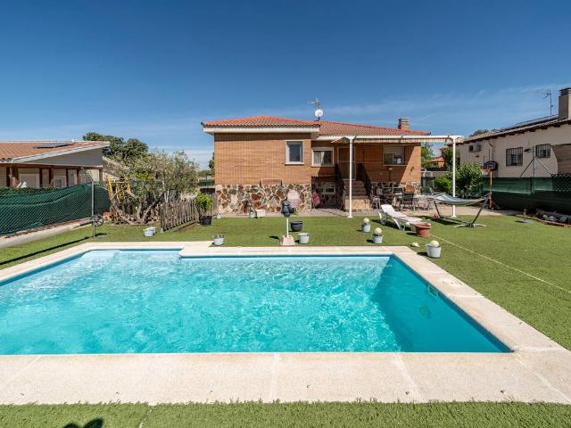 Casa chalet en Venta en Chiloeches