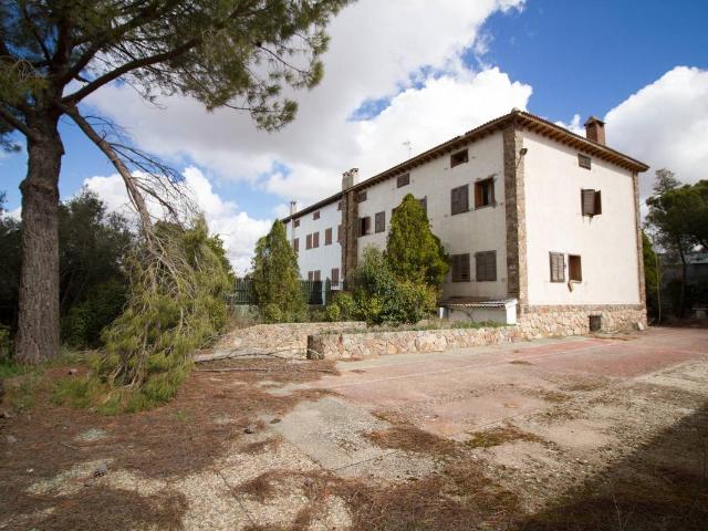 Casa chalet en Venta en Chinchón