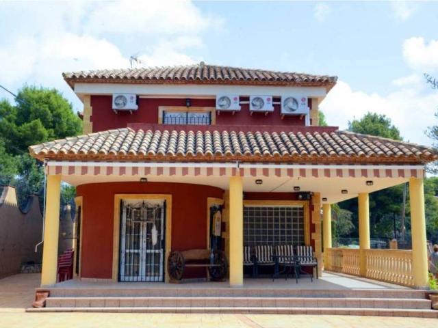 Casa chalet en Venta en Ciutat del Transport La Salera
