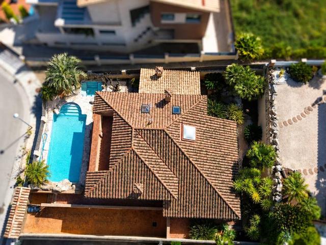 Casa chalet en Venta en Ciutat Jardí Bonanova