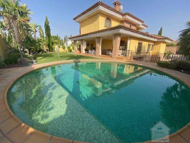 Casa chalet en Venta en Condequinto