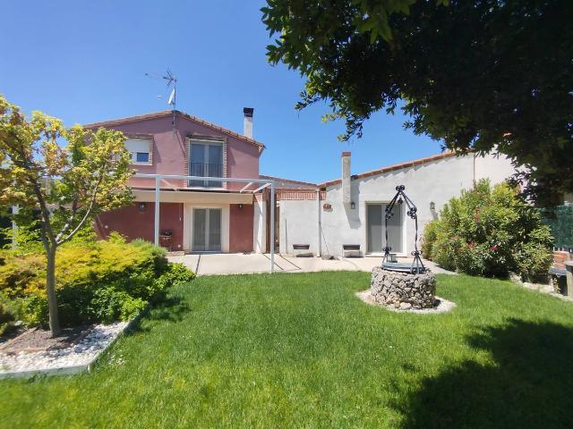 Casa chalet en Venta en Cogeces de Íscar