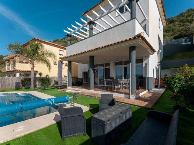 Casa chalet en Venta en Coín