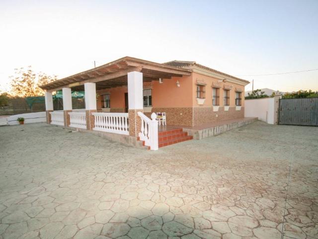 Casa chalet en Venta en Coín