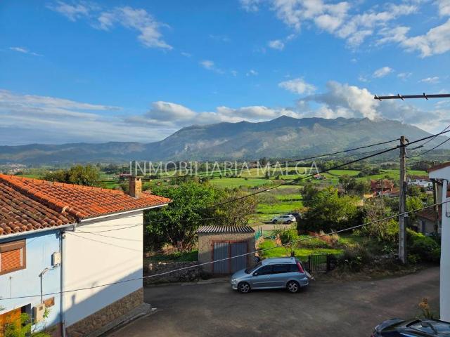 Casa chalet en Venta en Colunga
