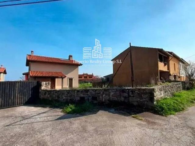 Casa chalet en Venta en Colunga