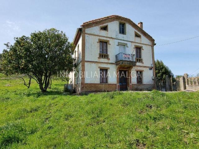 Casa chalet en Venta en Colunga