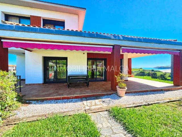 Casa chalet en Venta en Colunga
