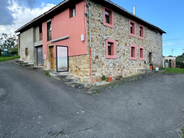 Casa chalet en Venta en Colunga
