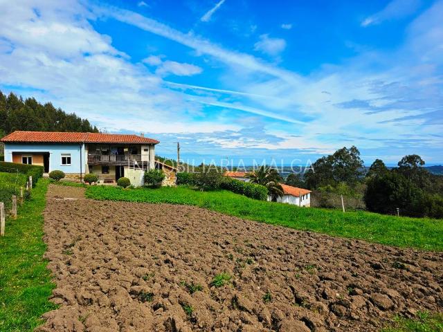 Casa chalet en Venta en Colunga