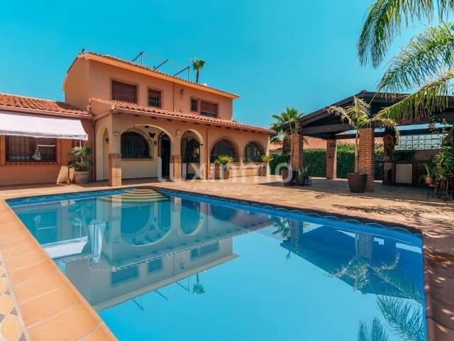 Casa chalet en Venta en Coloma