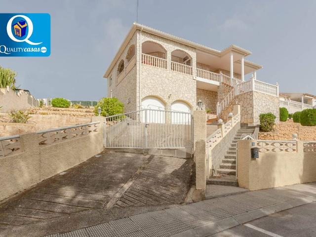 Casa chalet en Venta en Coloma