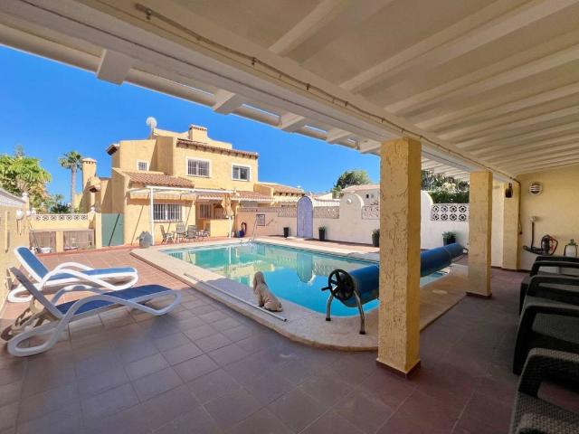Casa chalet en Venta en Coloma